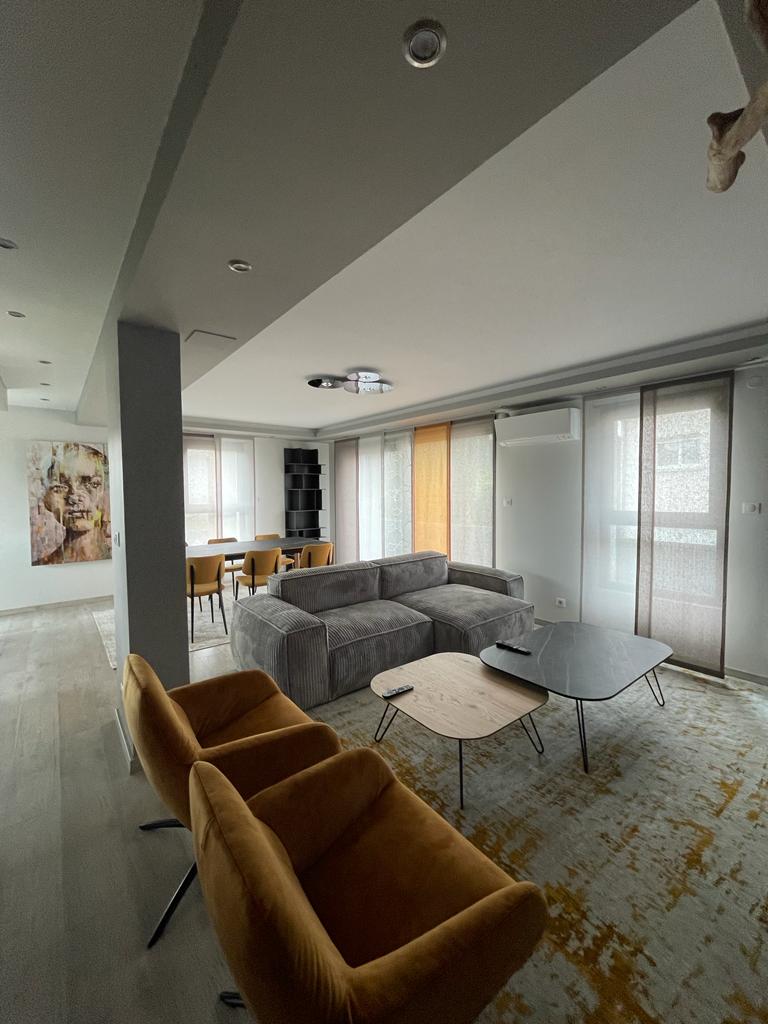 Rénovation complète du séjour d’une maison à Hochstatt